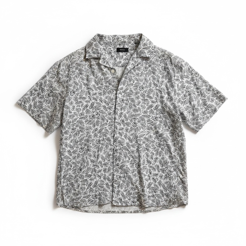 Theory Men's Navy Blue and White Patterned Shirt